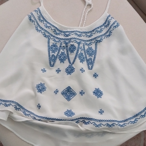 En Creme Tops - En CREME White and Blue Embroidered Women's Top